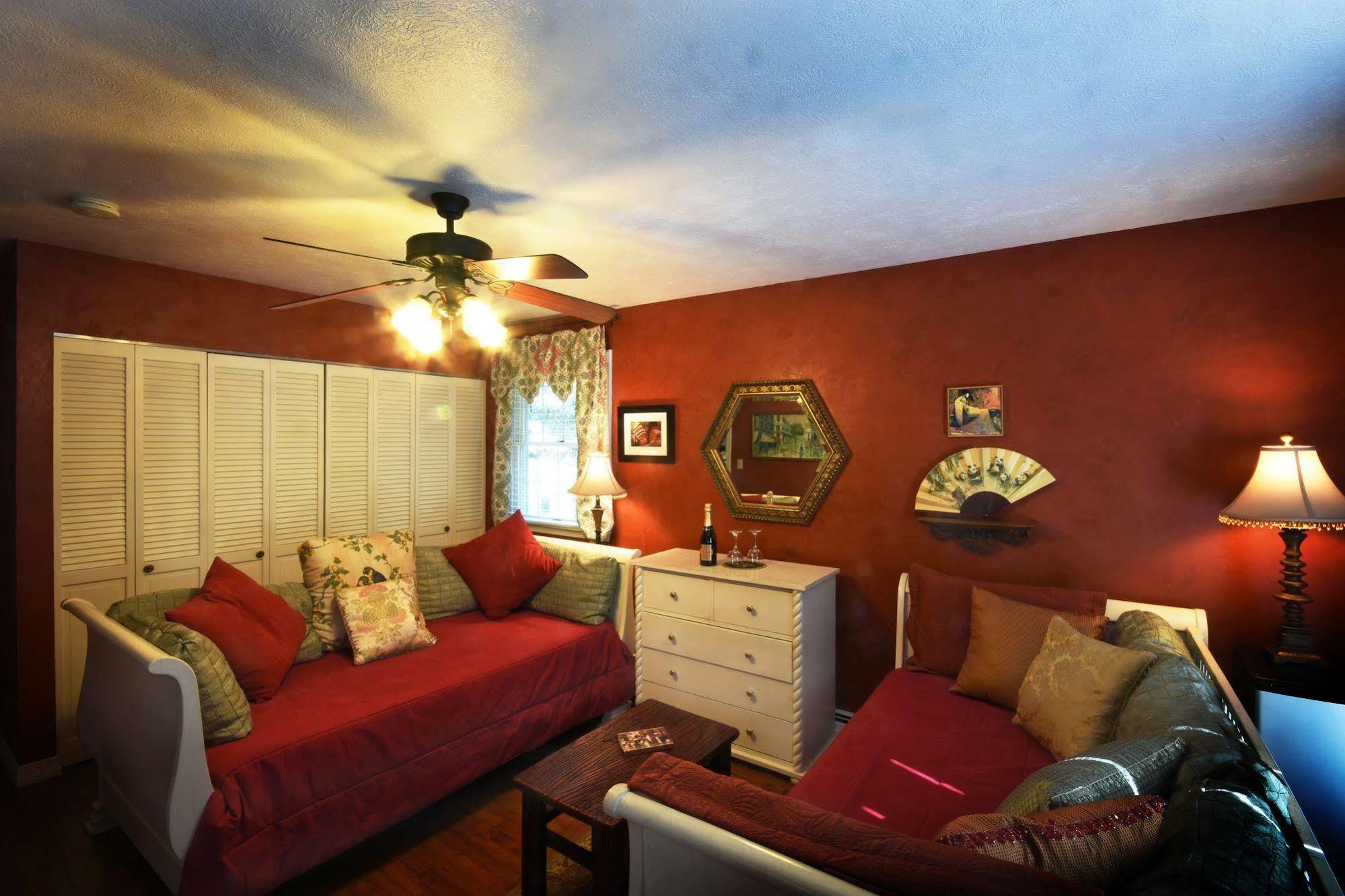 Bad Rock Bed And Breakfast Inn Columbia Falls Exteriér fotografie